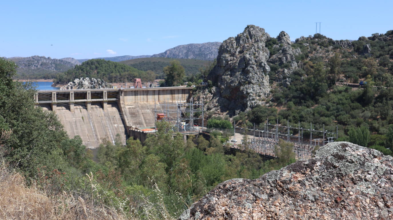 Fotos: Rincones con encanto de Extremadura: Playa de Puerto Peña