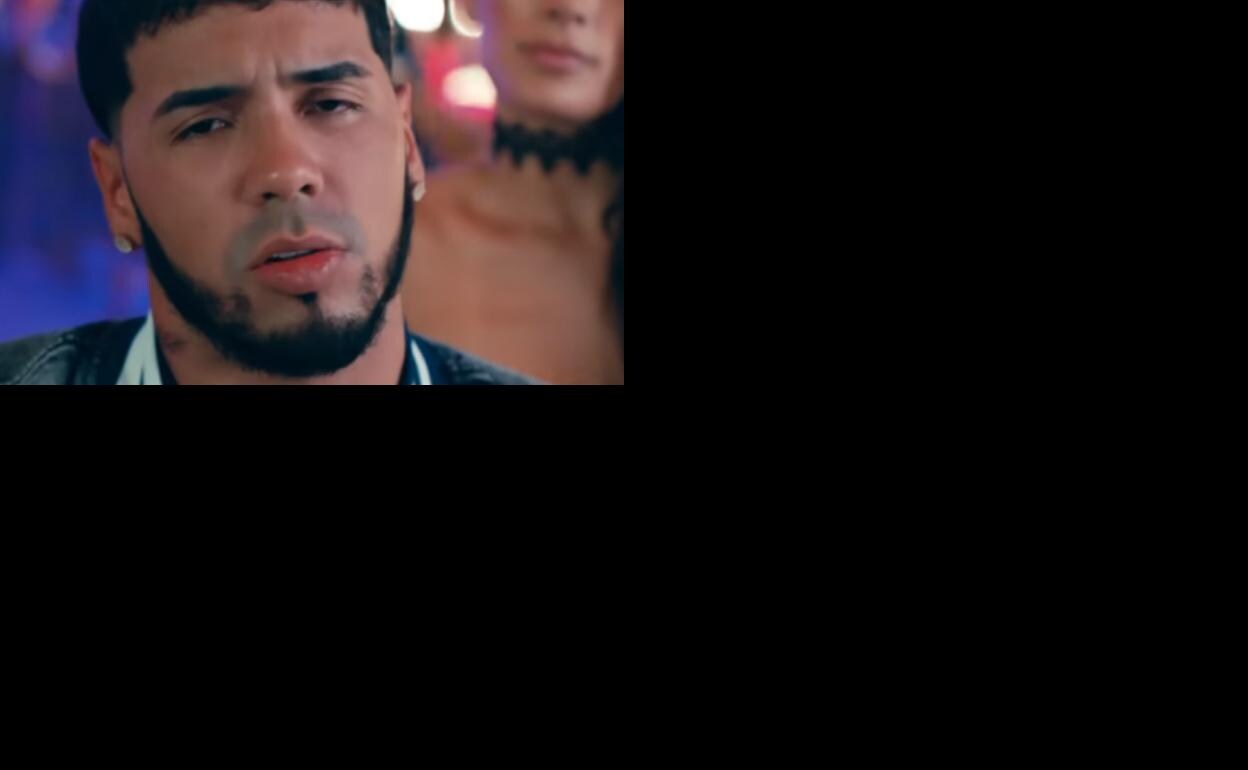 Anuel AA. 