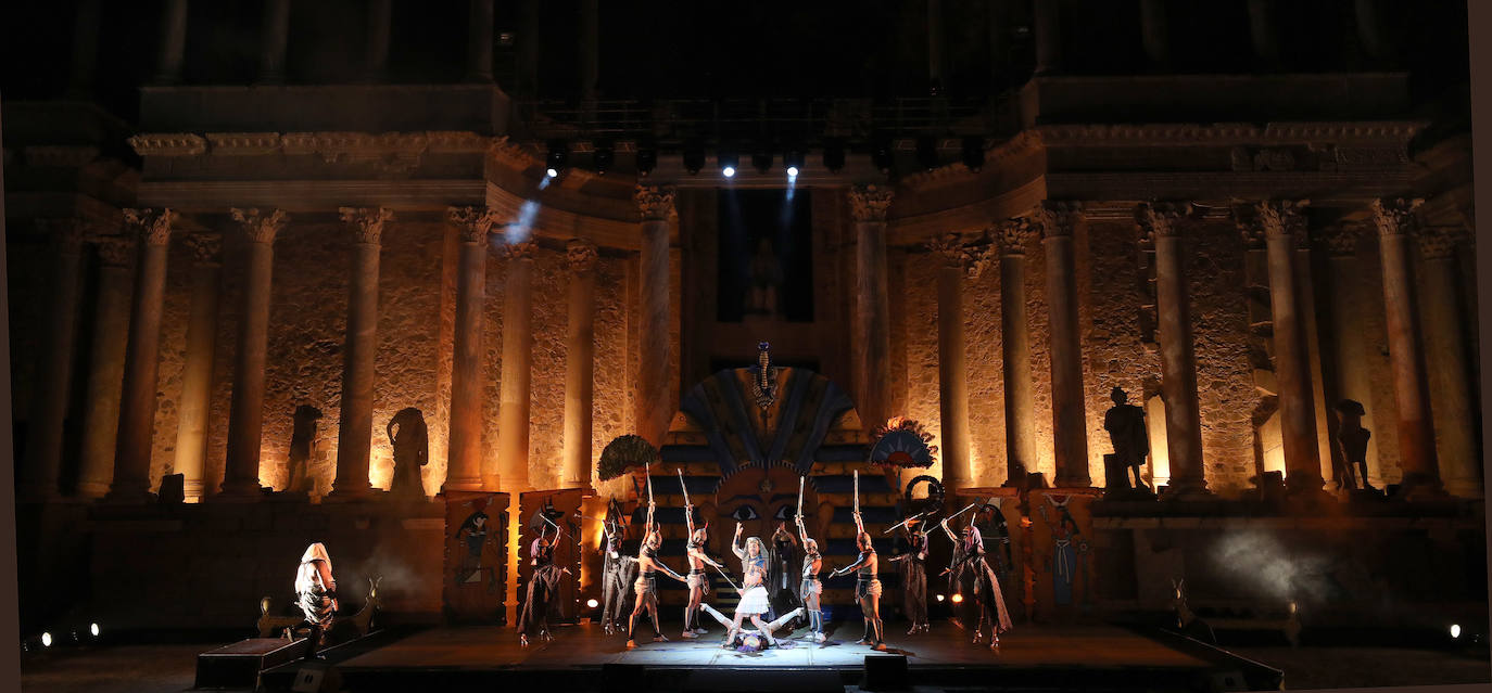 Fotos: Egipto conquista el Teatro Romano