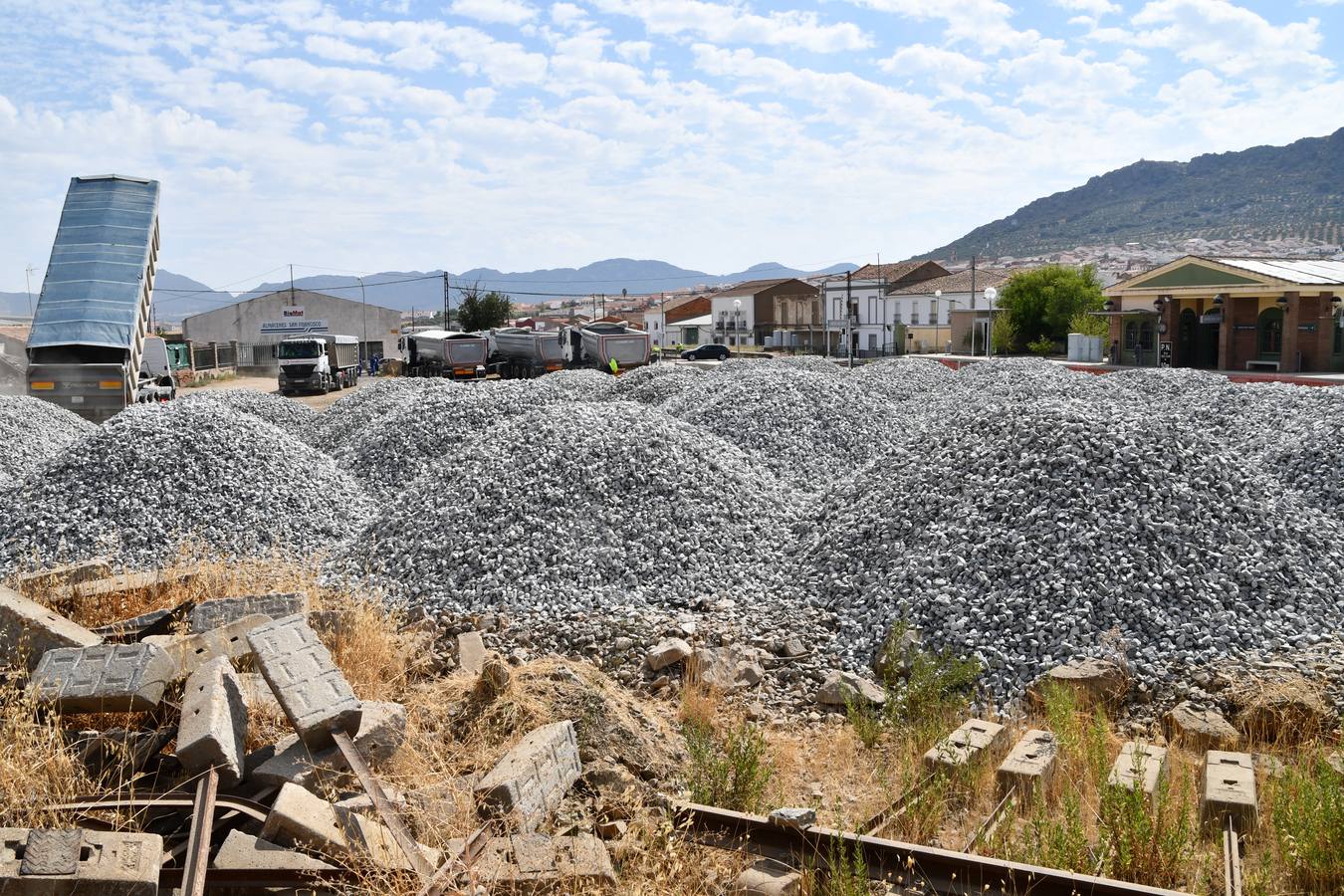 Fotos: Obras de mejora de la estación ferroviaria de Cabeza del Buey