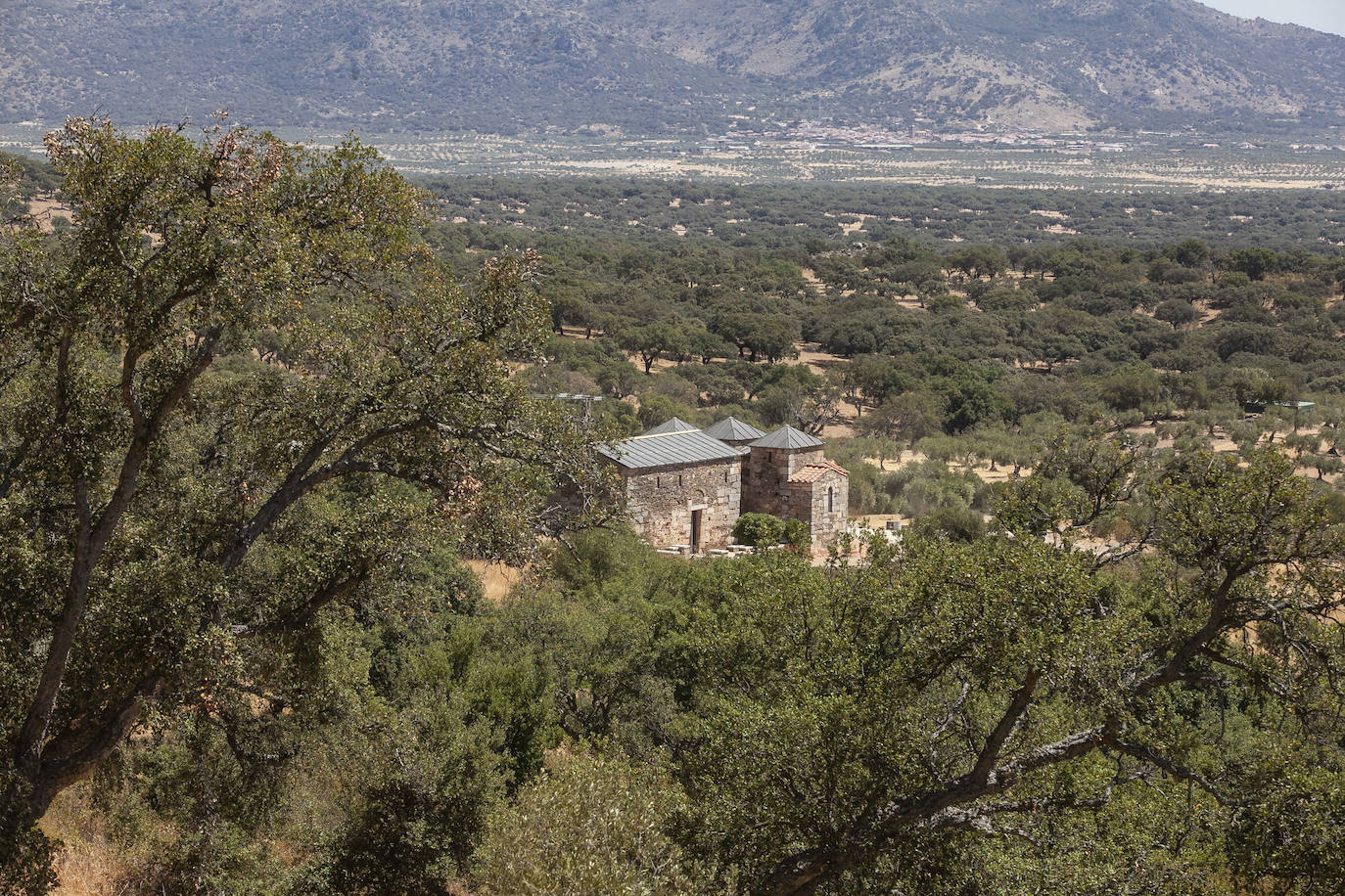 Fotos: Rincones con encanto: Santa Lucía del Trampal: La maravilla visigoda del sur peninsular