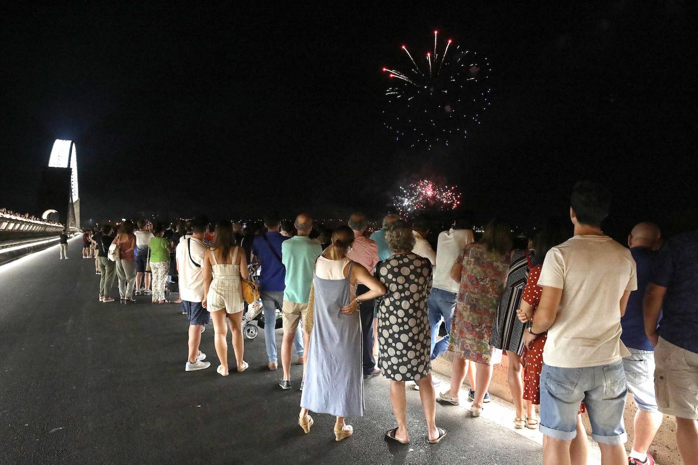 Fotos: La Feria se despide con el tradicional acto de fuegos artificiales