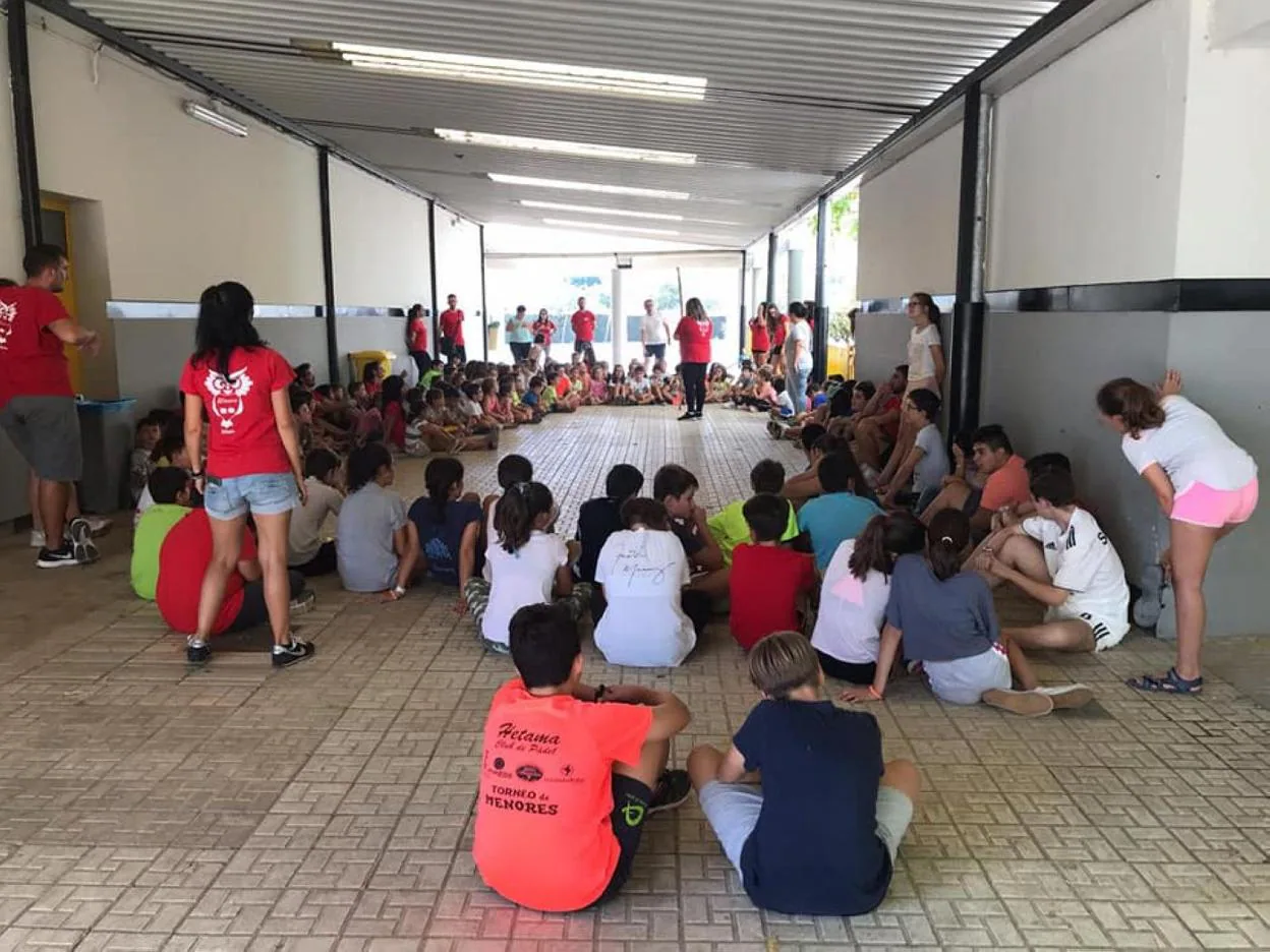 Participantes en una de las semanas de este verano. :: A. M.