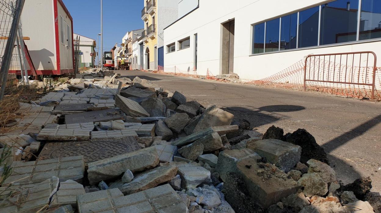 Intervención en los acerados de la calle Eloy Gonzalo. :: S. G.