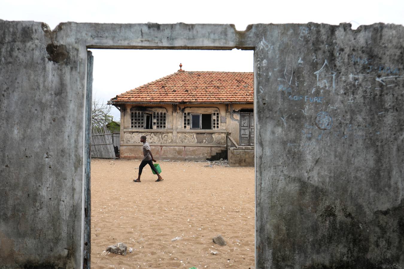 Fotos: La aldea de Lahou Kpanda devastada por el mar