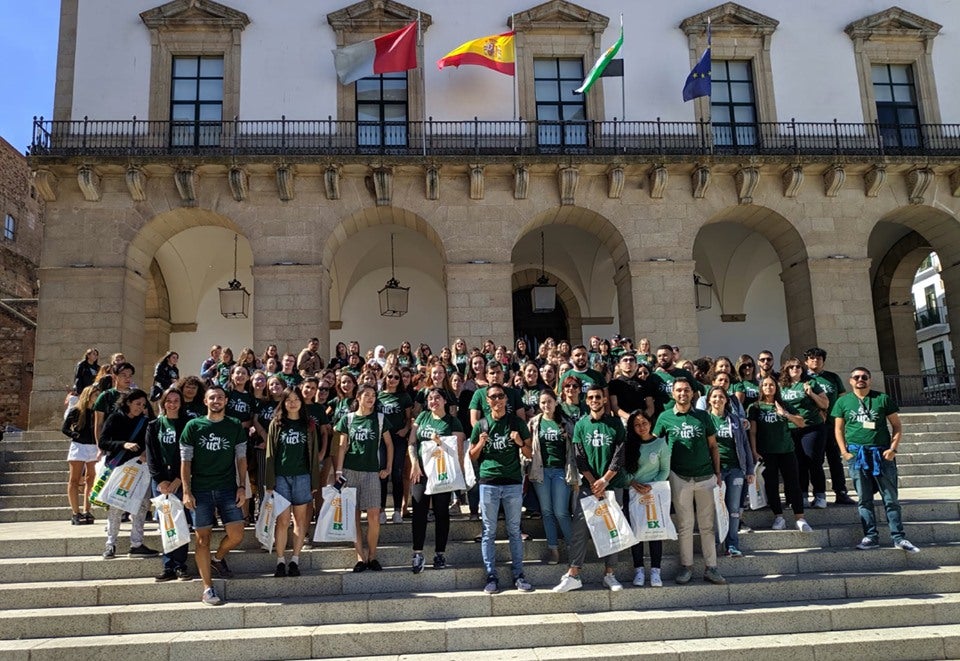 La mayoría de los alumnos foráneos que inician el Curso en la Universidad de Extremadura proceden de Italia, Francia, Alemania, Turquía, México, Colombia y Argentina