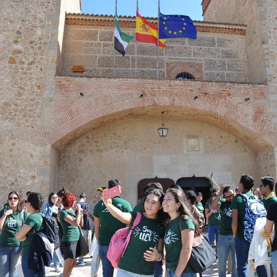 La mayoría de los alumnos foráneos que inician el Curso en la Universidad de Extremadura proceden de Italia, Francia, Alemania, Turquía, México, Colombia y Argentina