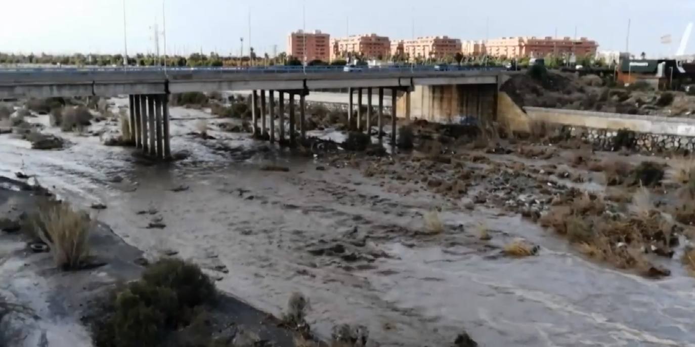 Fotos: El temporal de Almería en imágenes