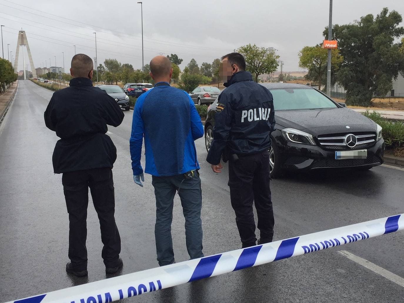 Fotos: Tiroteo en el Puente Real de Badajoz