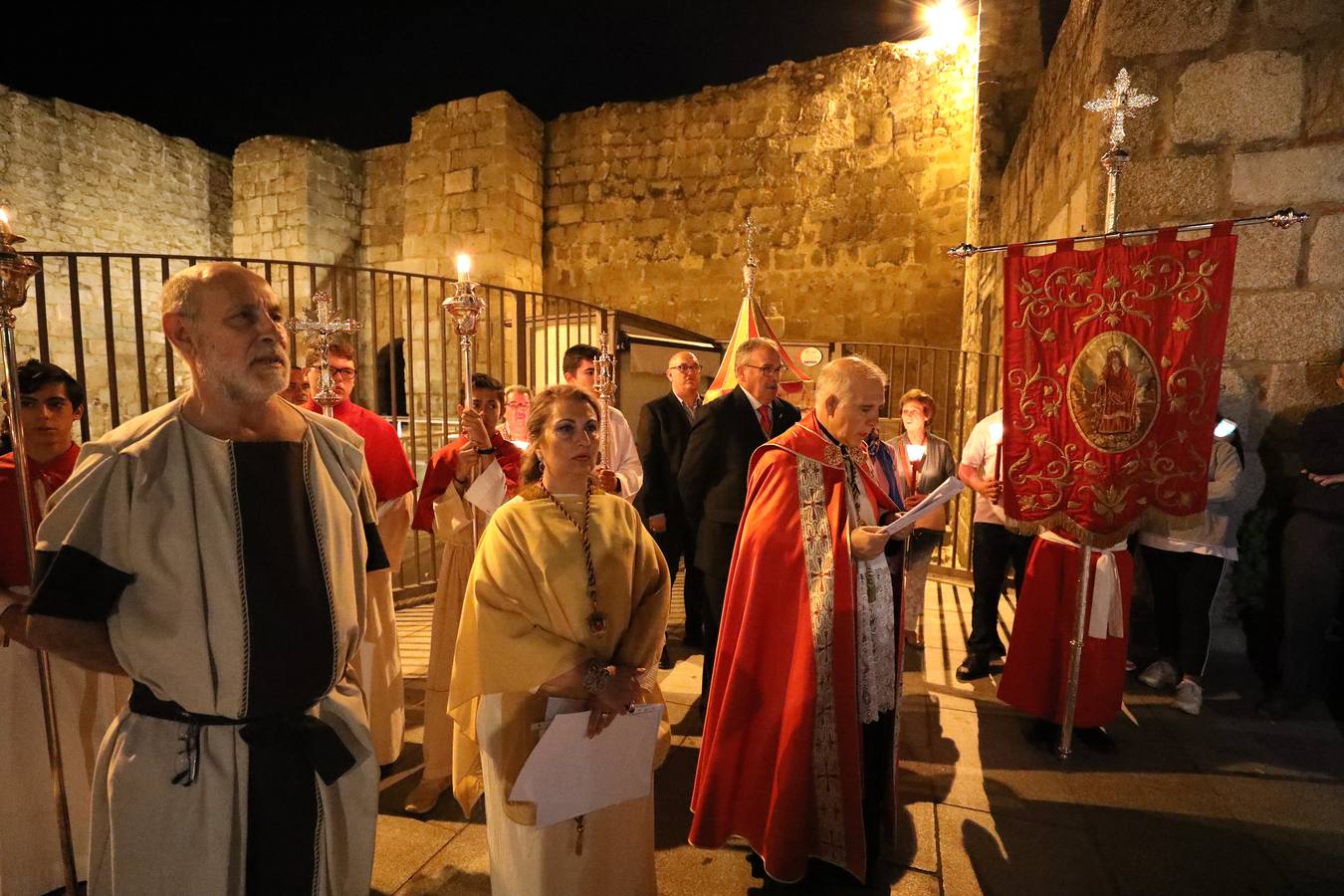 Fotos: El Via Martyrum de Santa Eulalia recreó el camino que hizo con sus 12 paradas