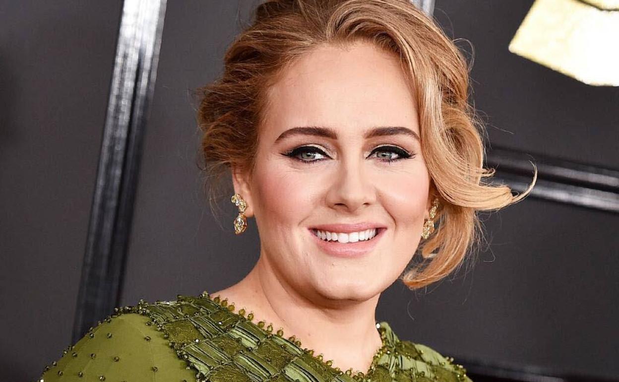 Adele ganó 68.000 euros al día sin trabajar