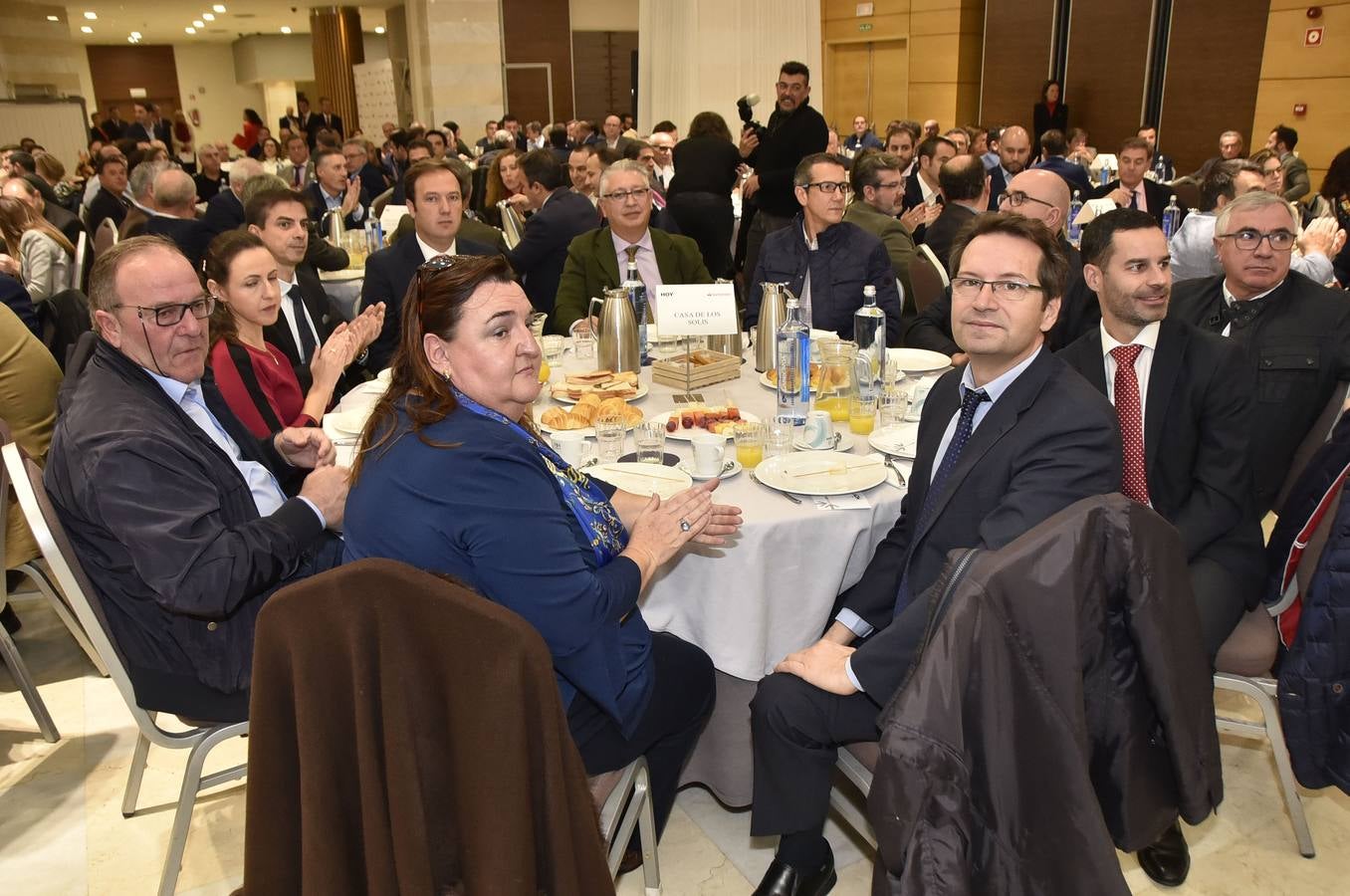 Cristina Narro, Florentino Tienza, Teresa Cuadrado, Adolfo Díaz, Luis Coello, Carlos Monje, Manuel Díaz, Javier Conesa, Juan Luis Ardila, Antonio Barquero y César Ambrosio