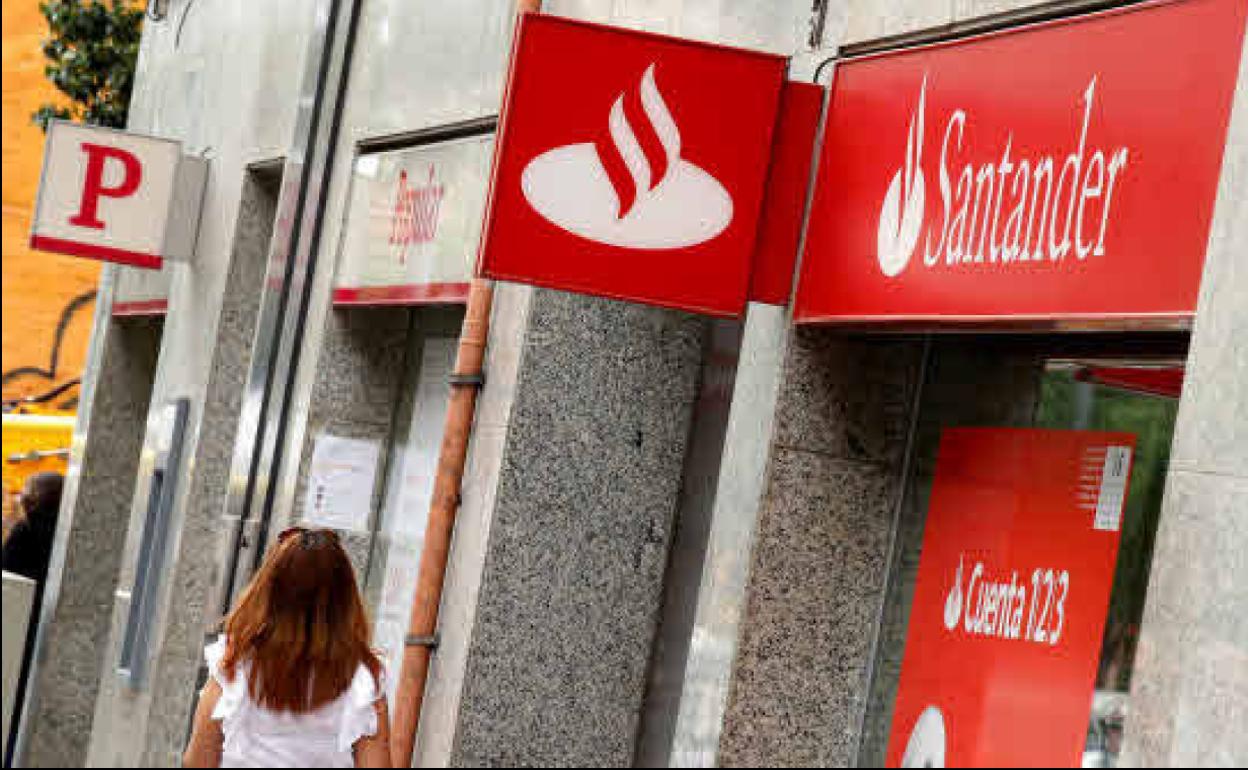 Una oficina del Banco Santander.