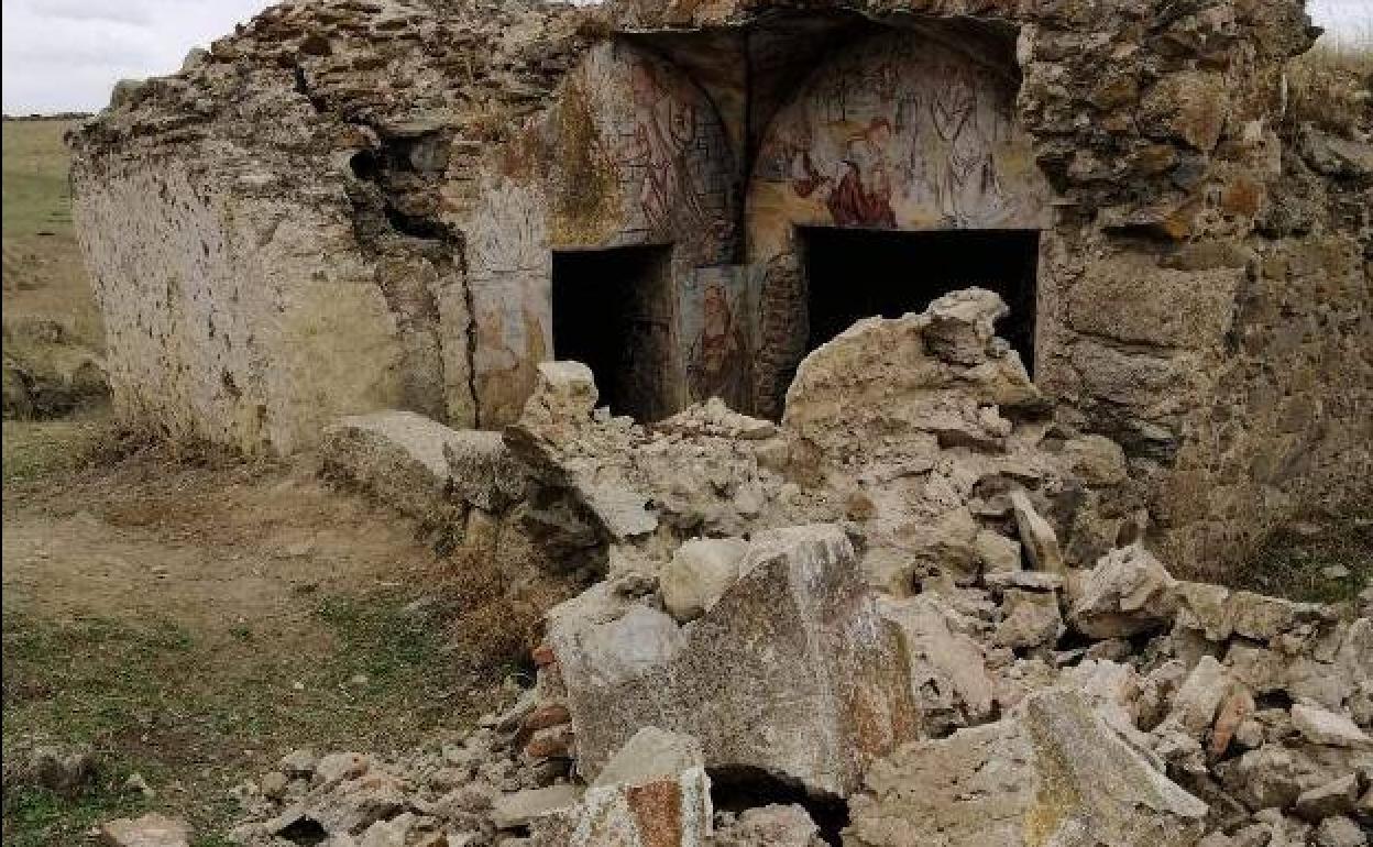 Se presenta un libro en Cáceres sobre monumentos olvidados