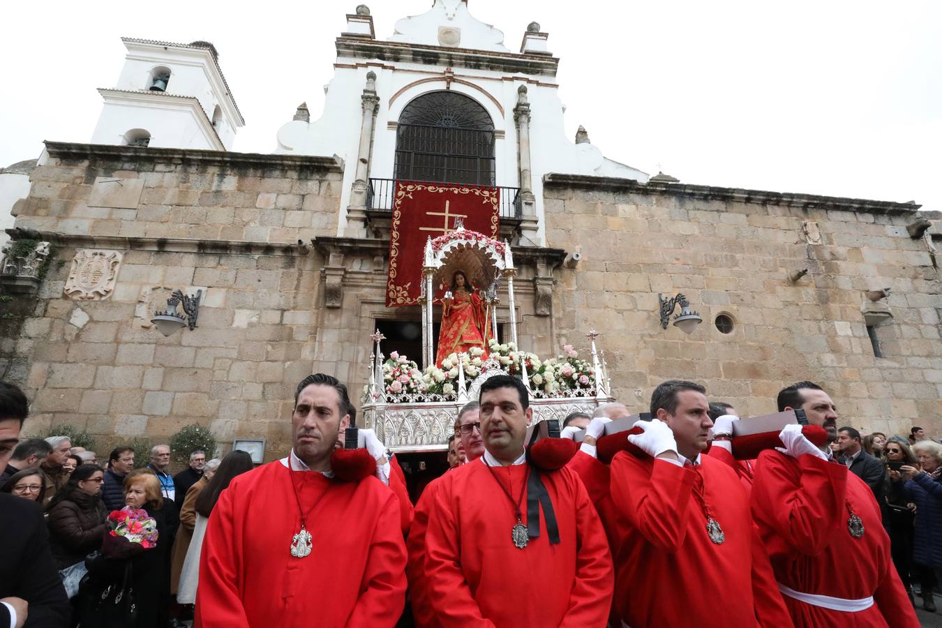 Fotos: Procesión de la mártir Santa Eulalia en Mérida