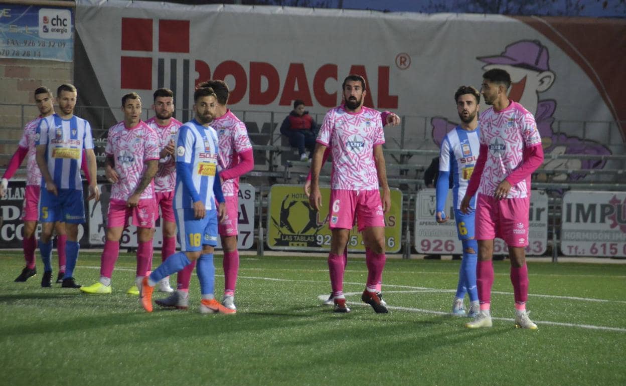 El Badajoz logró su cuarta victoria consecutiva en Villarrubia de los Ojos. 