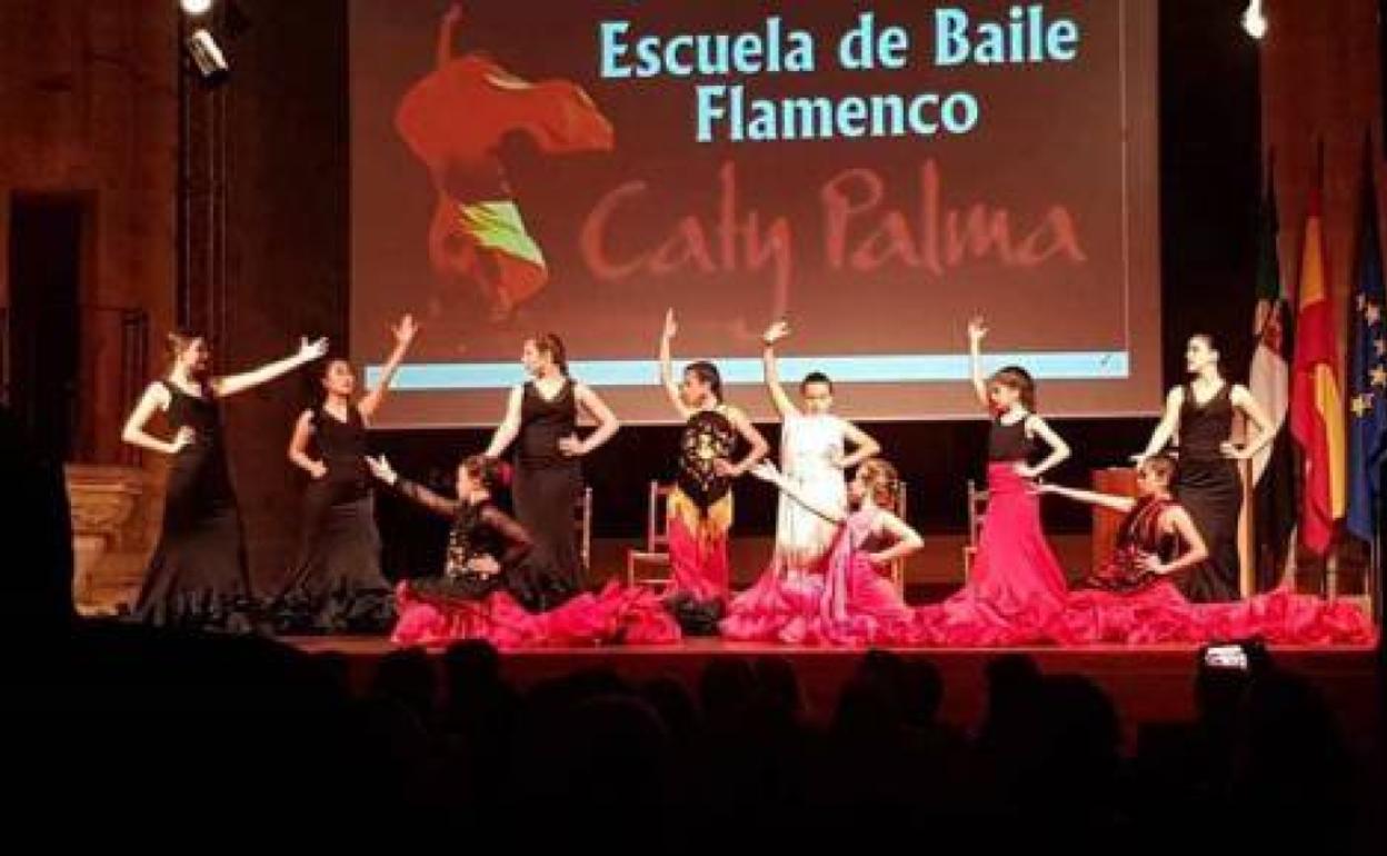 Gala flamenca de la escuela de baile de Caty Palma en Cáceres