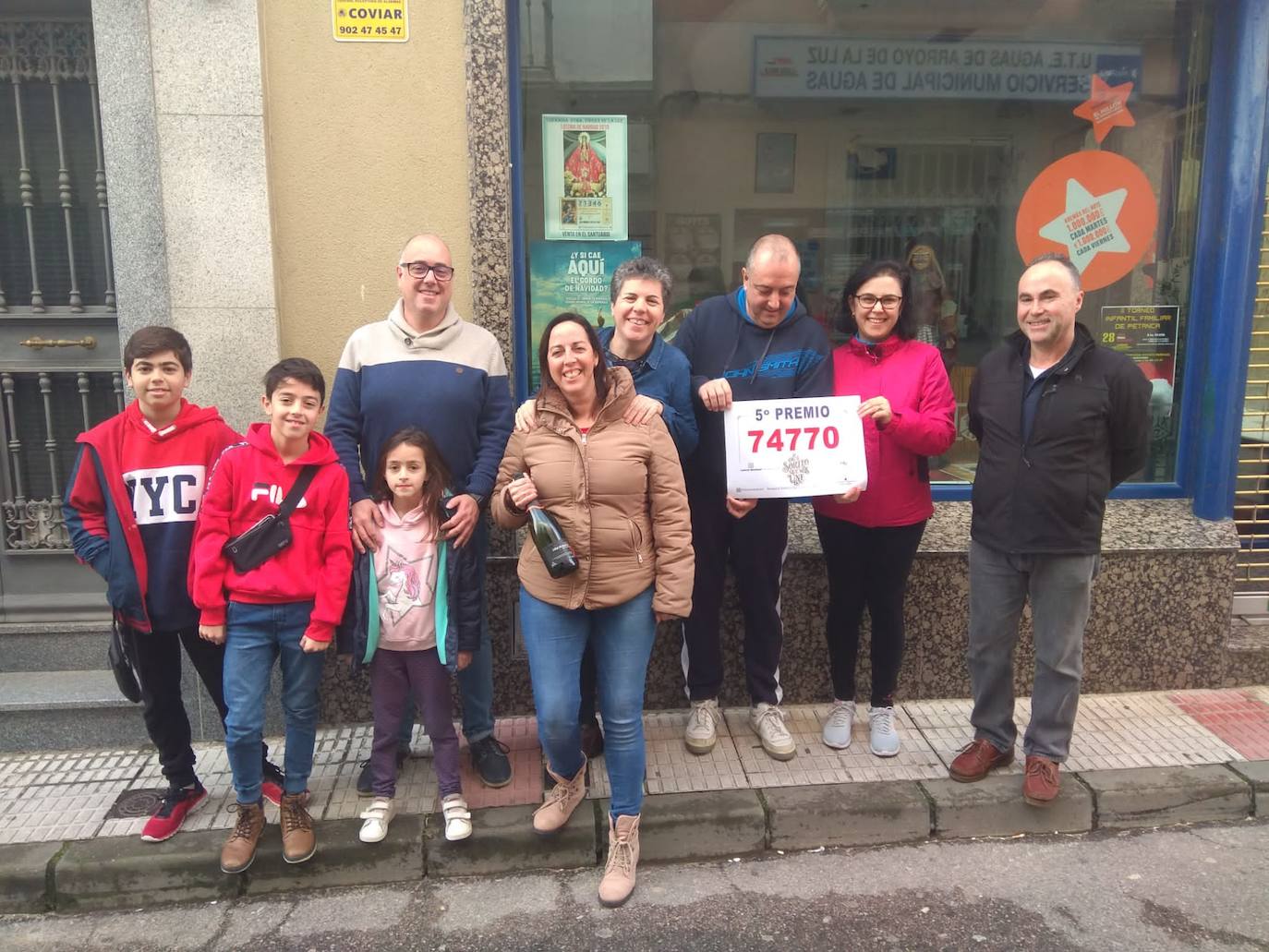 Del número 74770, premiado con el cuarto de los quintos premios, se han vendido 15 series en Arroyo de la Luz, en Cáceres