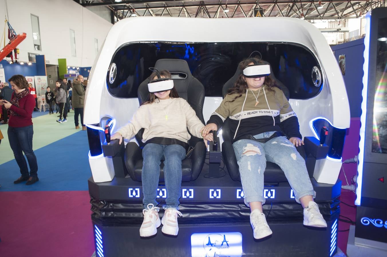 Fotos: La feria de la juventud Iberocio de Badajoz llega con novedades como un área de voluntariado o un pasaje del terror