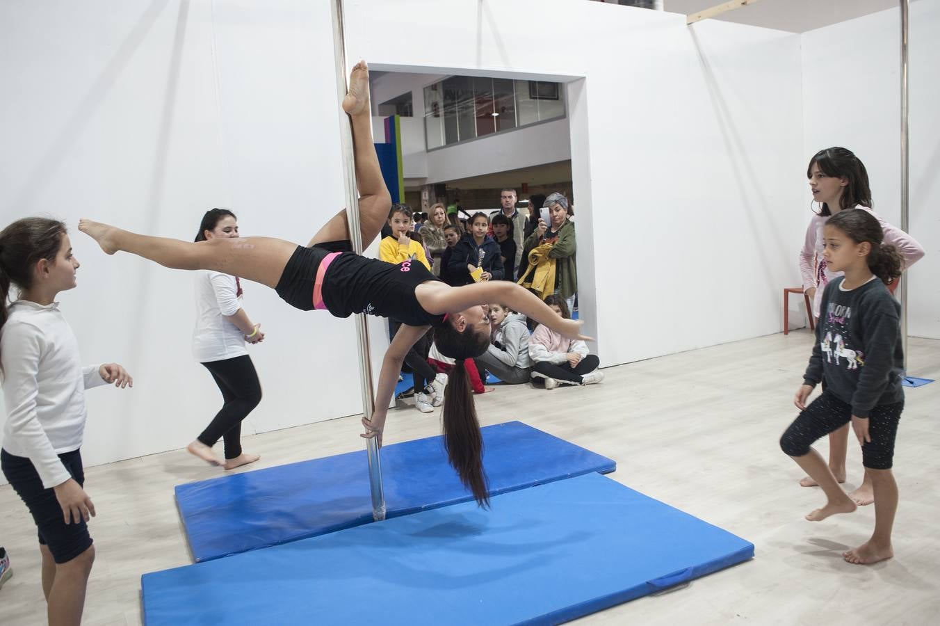 Fotos: La feria de la juventud Iberocio de Badajoz llega con novedades como un área de voluntariado o un pasaje del terror