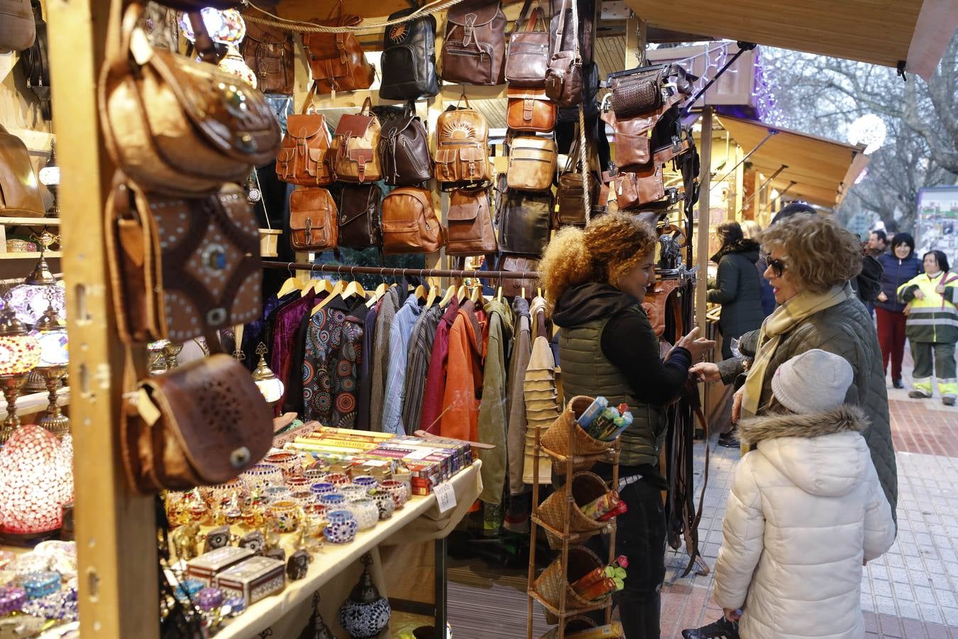 Fotos: El mercadillo navideño de Cánovas