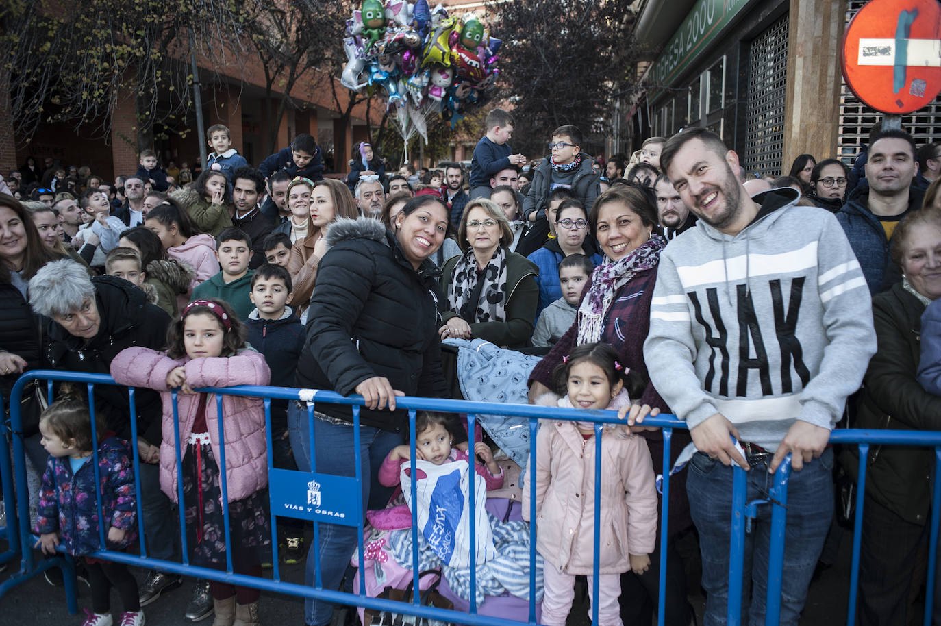 Fotos: Los Reyes Magos llenan de ilusión Badajoz