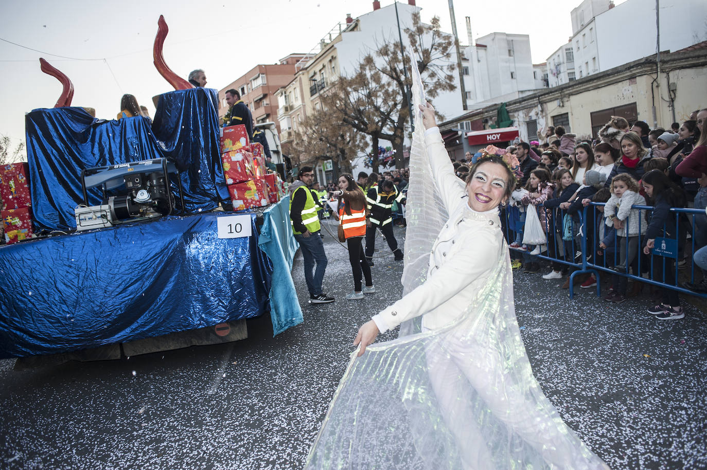 Fotos: Los Reyes Magos llenan de ilusión Badajoz