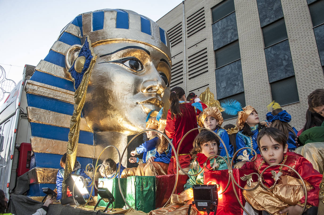 Fotos: Los Reyes Magos llenan de ilusión Badajoz