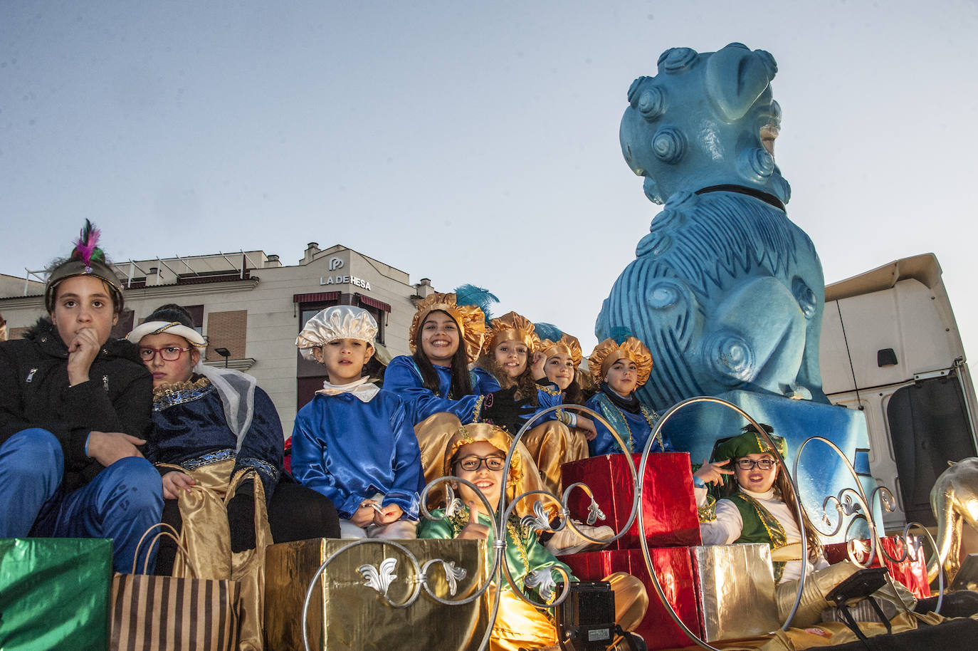 Fotos: Los Reyes Magos llenan de ilusión Badajoz