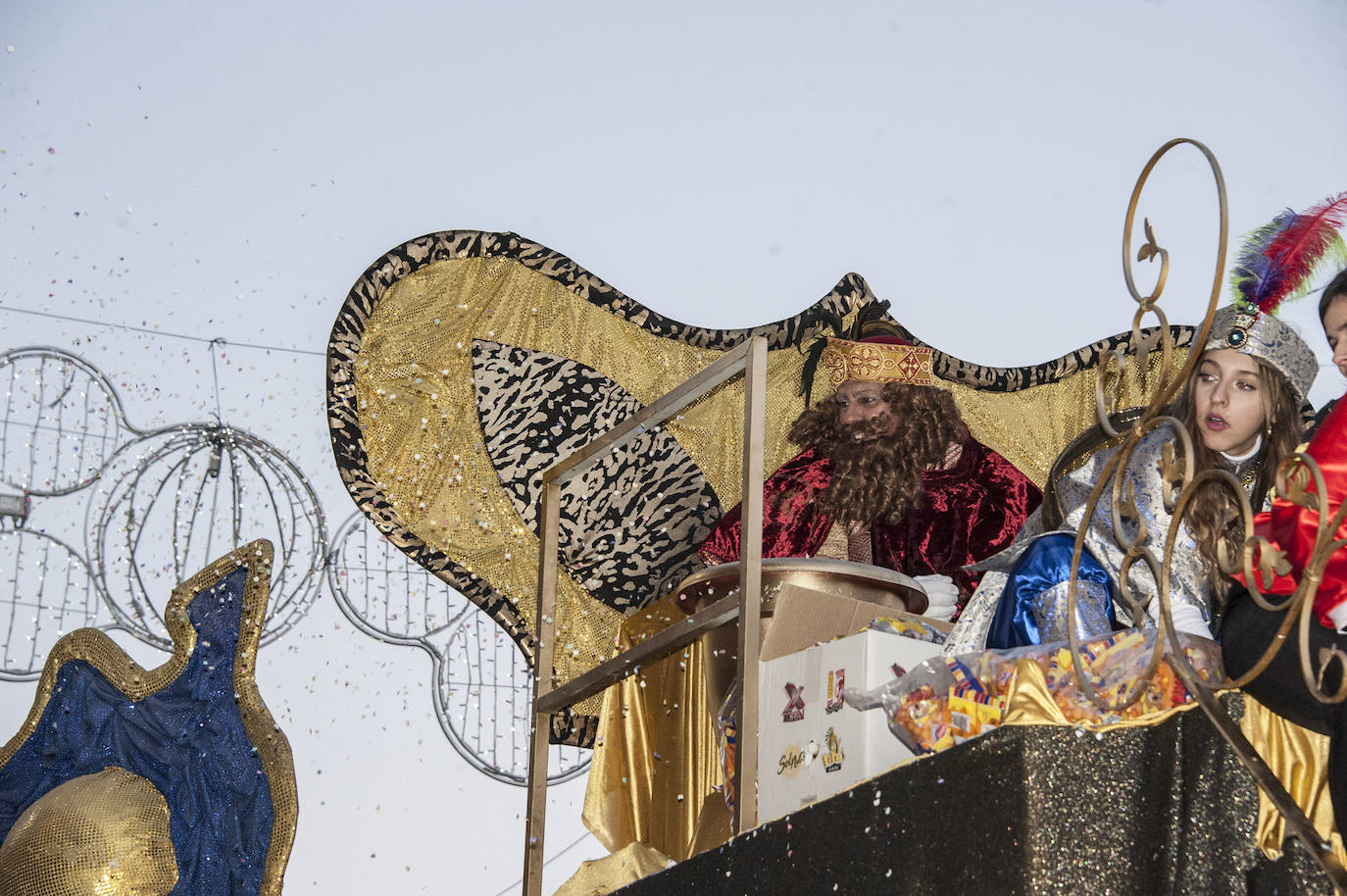 Fotos: Los Reyes Magos llenan de ilusión Badajoz