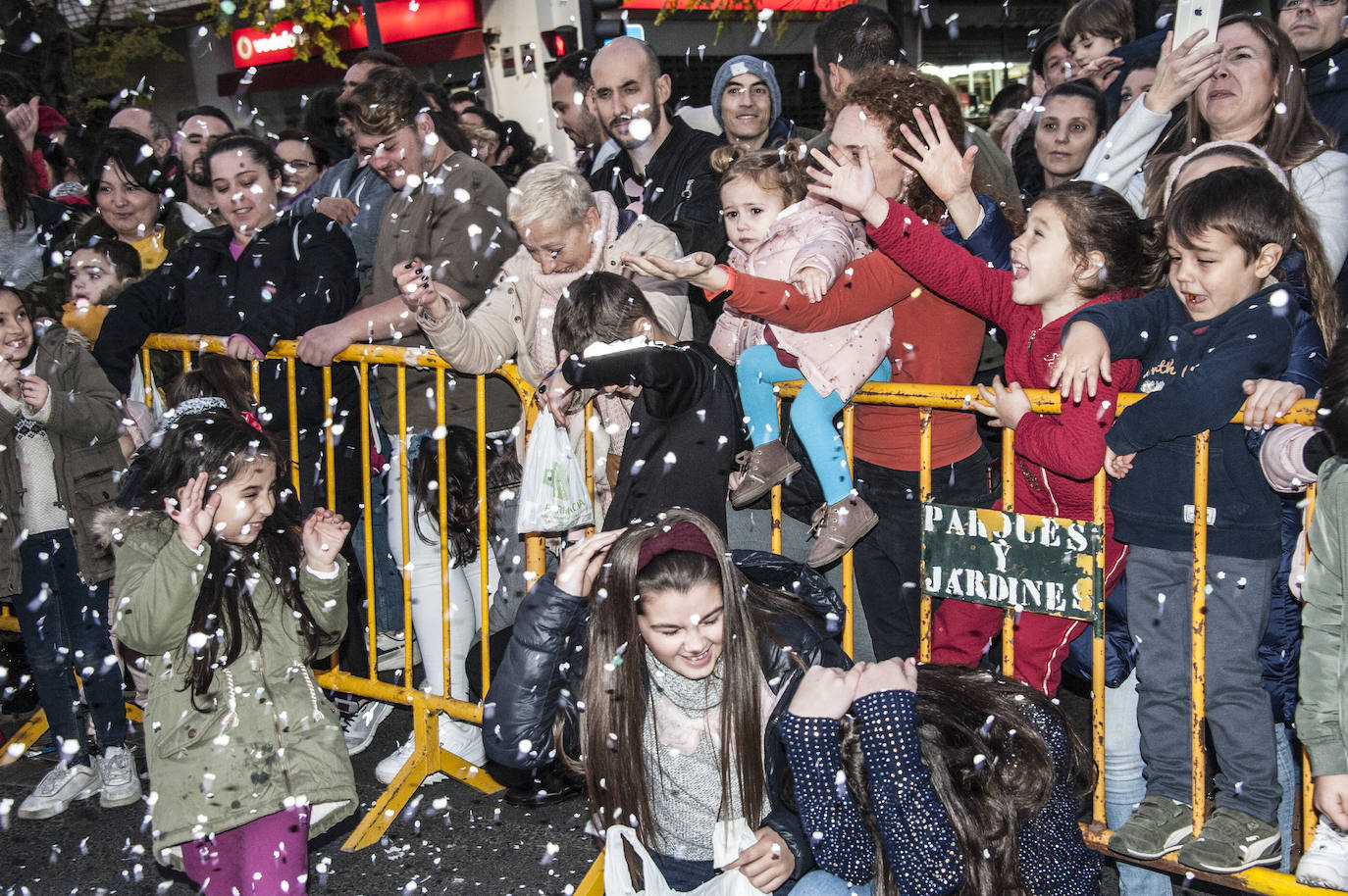 Fotos: Los Reyes Magos llenan de ilusión Badajoz