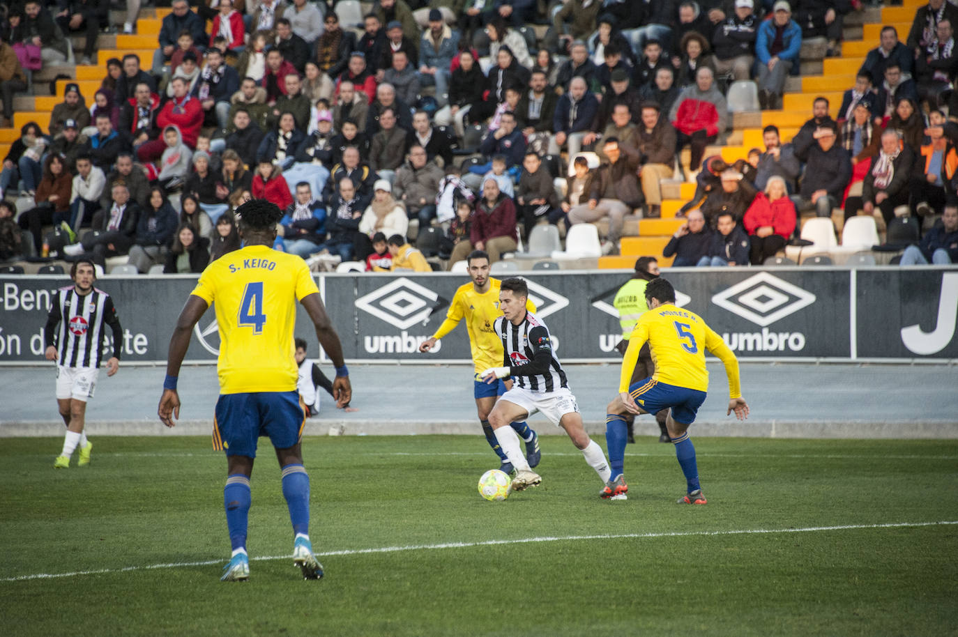 Fotos: Las mejores imágenes del CD Badajoz-Cádiz