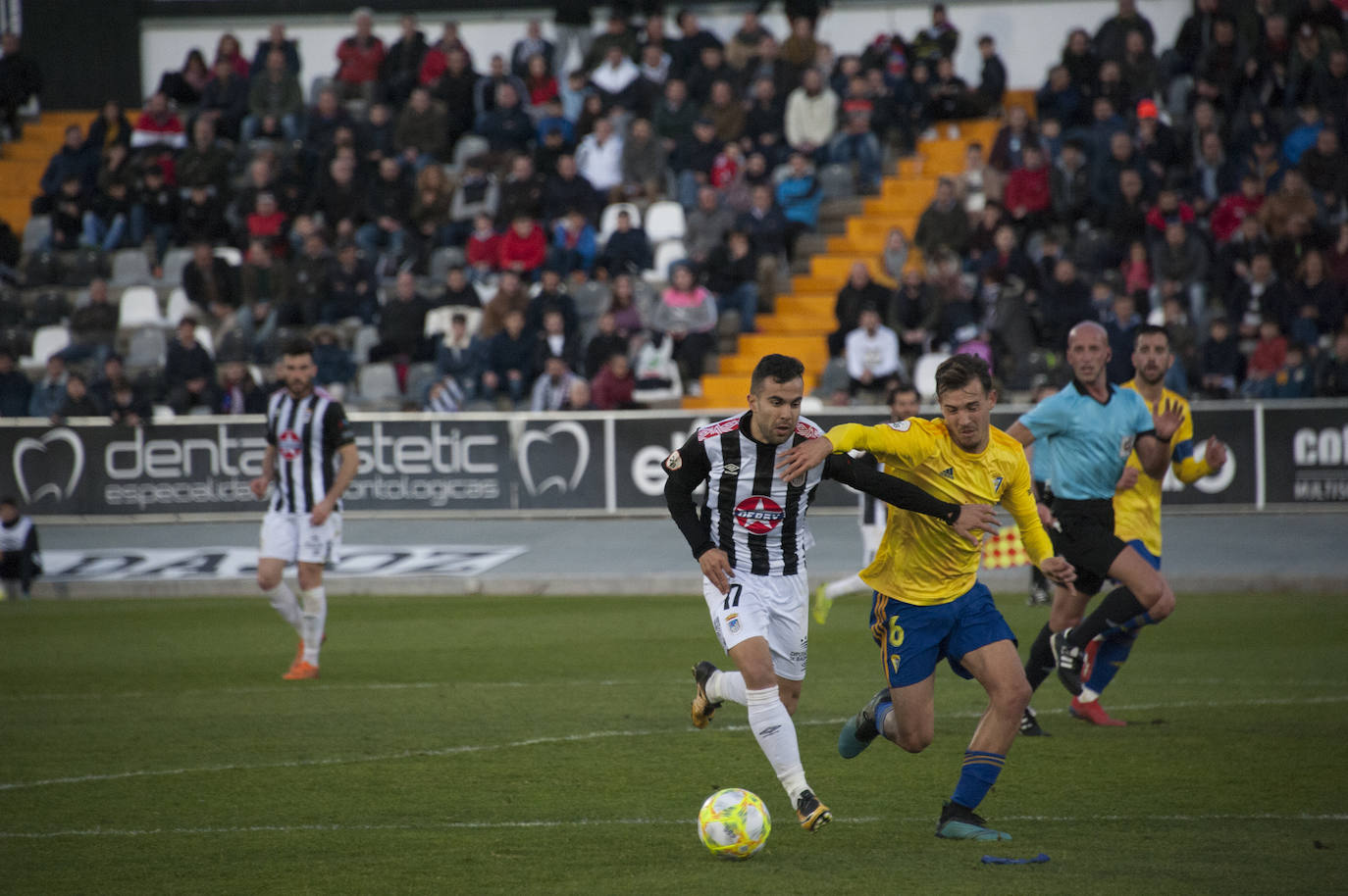 Fotos: Las mejores imágenes del CD Badajoz-Cádiz