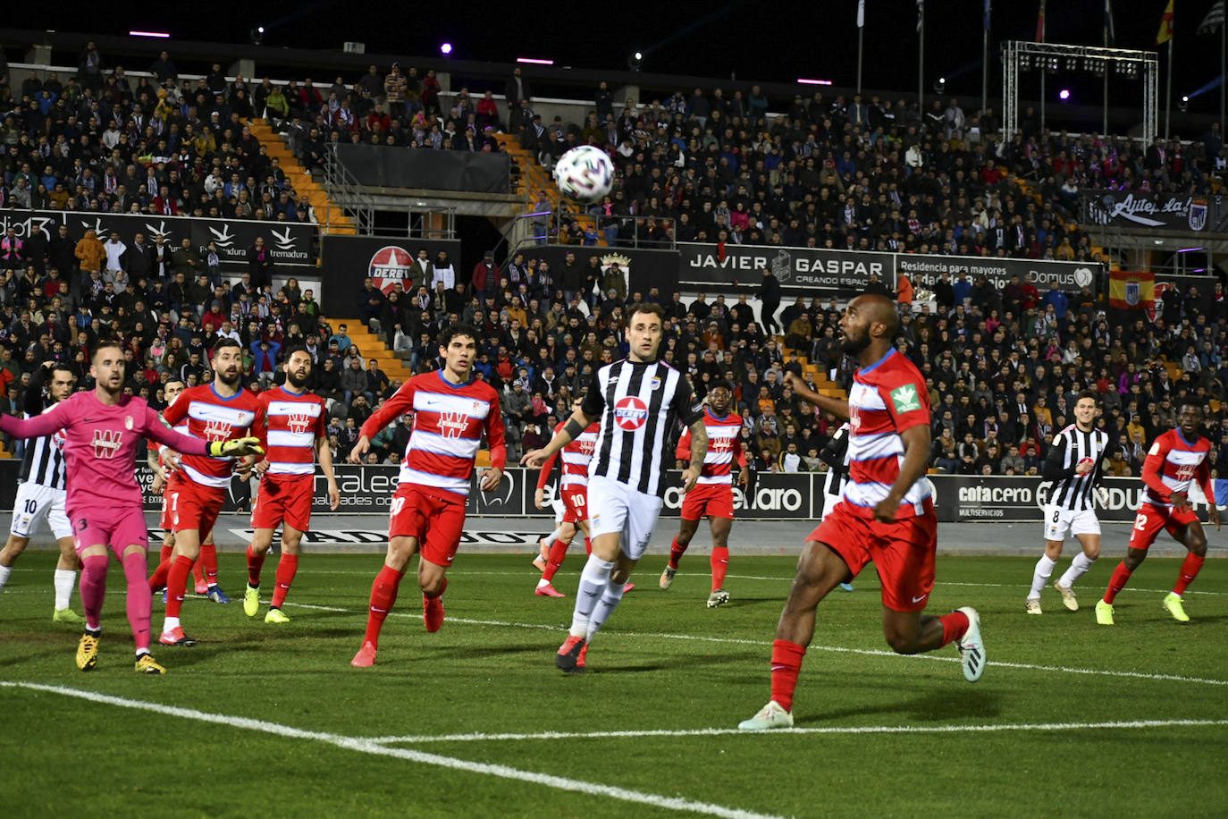 Lleno absoluto en el Nuevo Vivero.