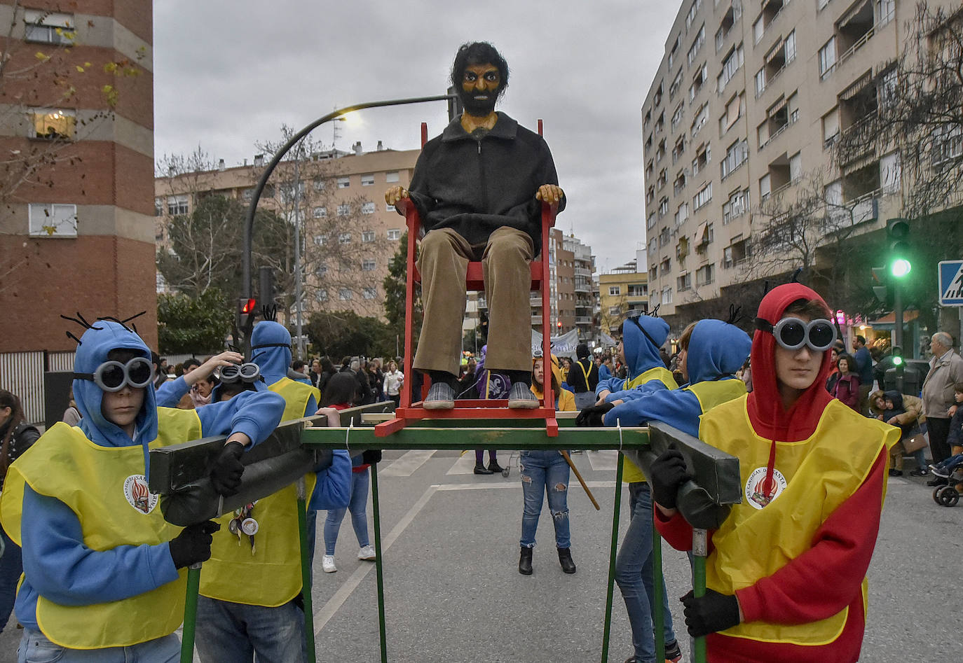 Fotos: La quema del Marimanta abre la programación carnavalera