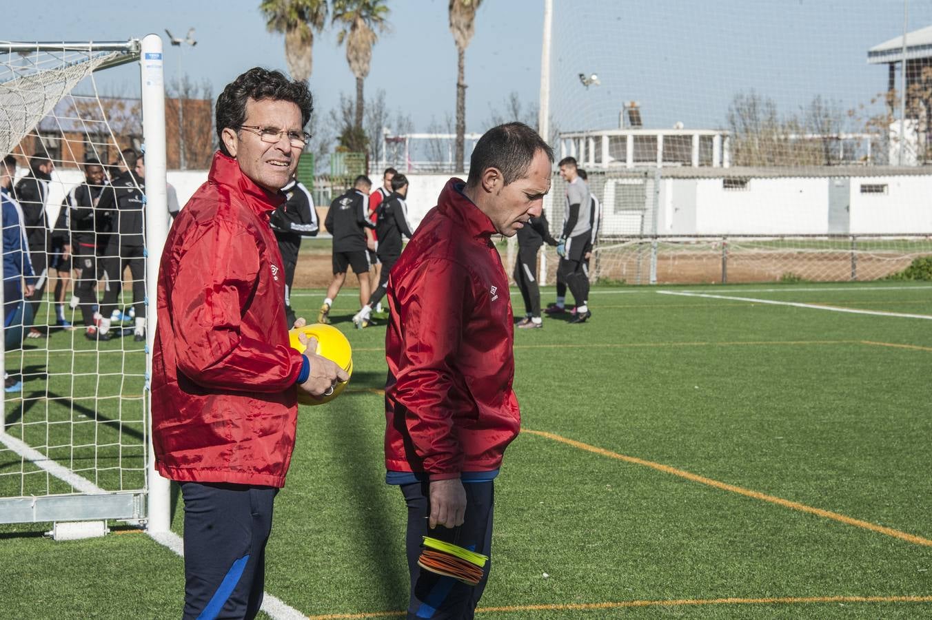 Munitis dirige su primer entrenamiento