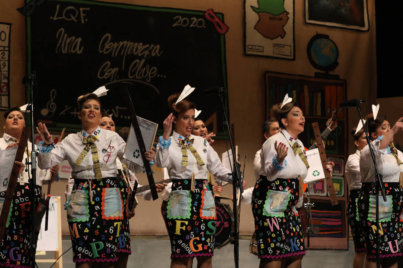 Actuaciones de la primera noche de chirigotas en el Carnaval Romano. 