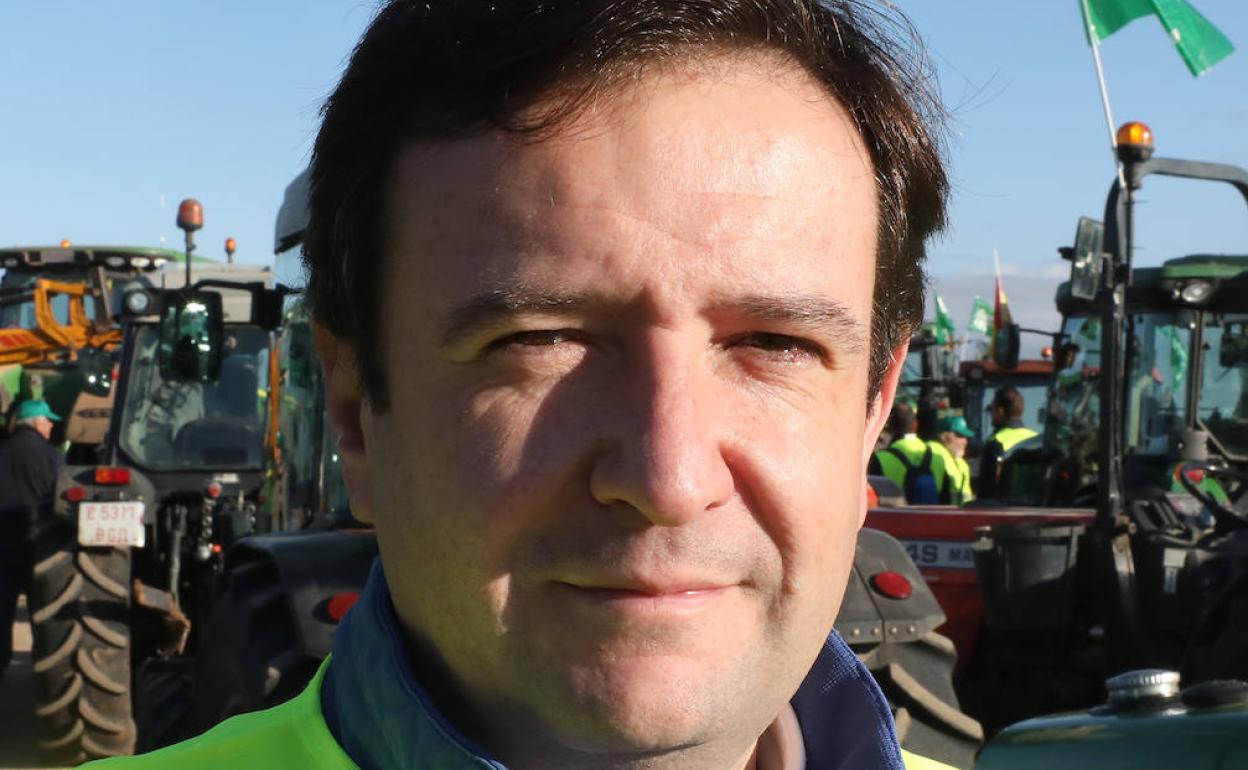 Juan Antonio Álvarez. brígido