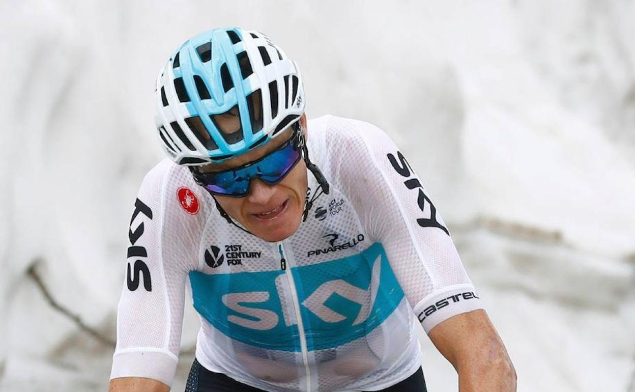 Chris Froome vuelve a subirse a una bicicleta