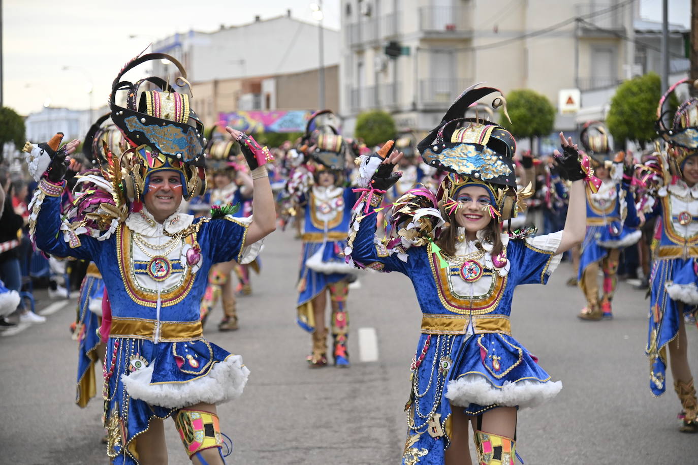 Fotos: Desfile de comparsas en Talavera la Real