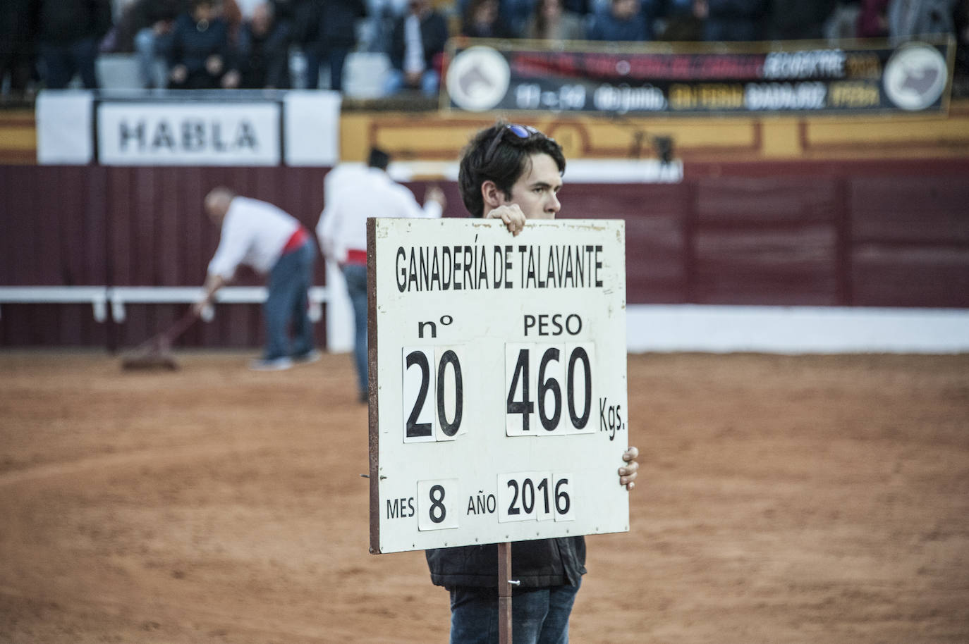 Fotos: Novillada, primera de abono de la Feria de Olivenza