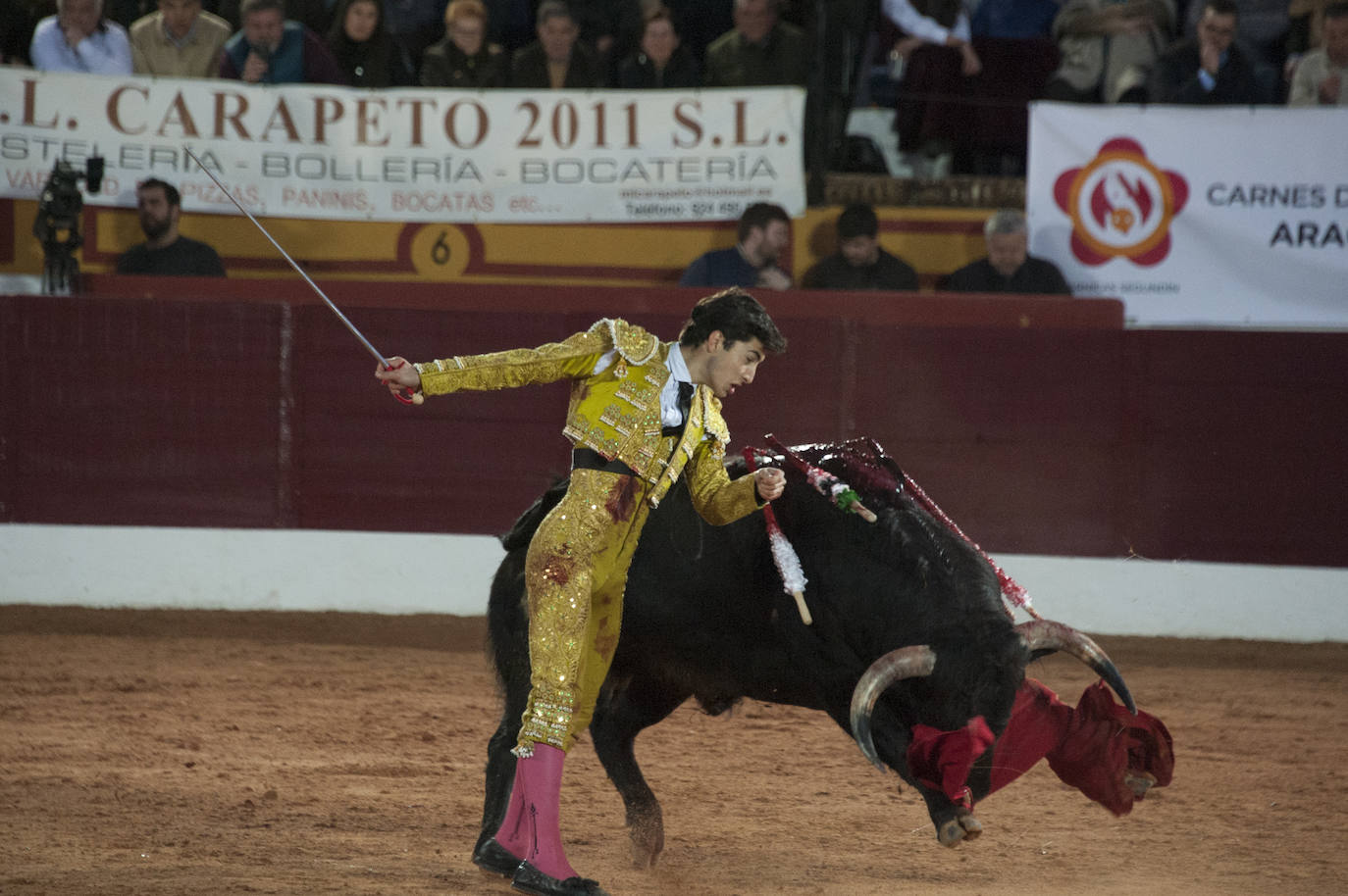 Fotos: Novillada, primera de abono de la Feria de Olivenza