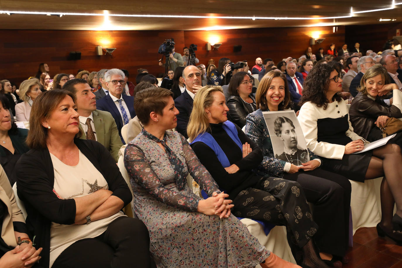 Fotos: La Asamblea defiende la responsabilidad de «caminar juntas y juntos»