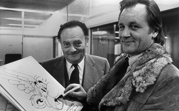 Albert Uderzo y René Goscinny, los padres de Astérix, en 1970.