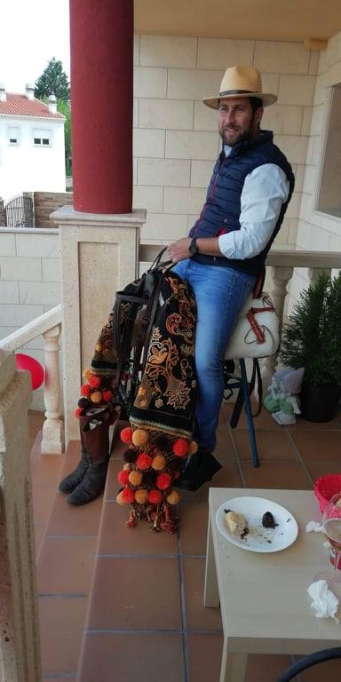 Fotos: Los vecinos de Arroyo celebran el Día de la Luz desde casa