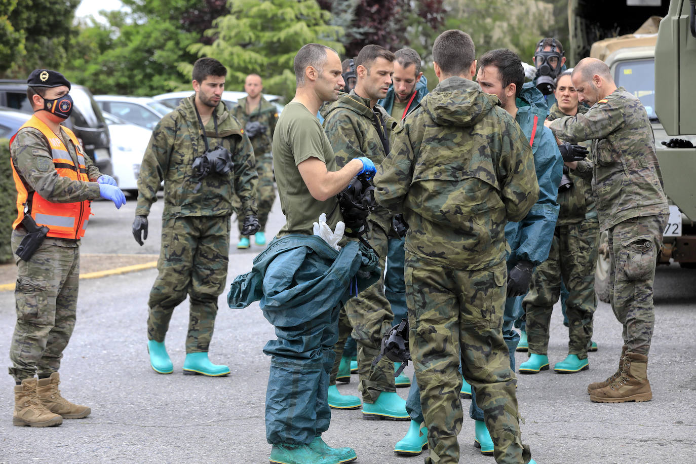 El Ejército vuelve a desinfectar la Residencia Asistida de Cáceres