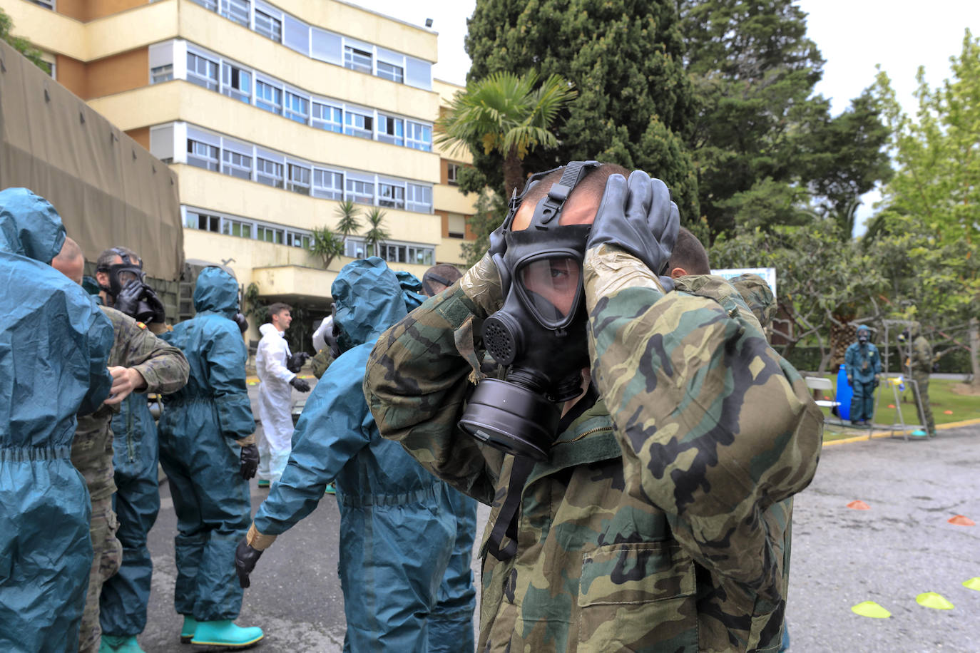 El Ejército vuelve a desinfectar la Residencia Asistida de Cáceres