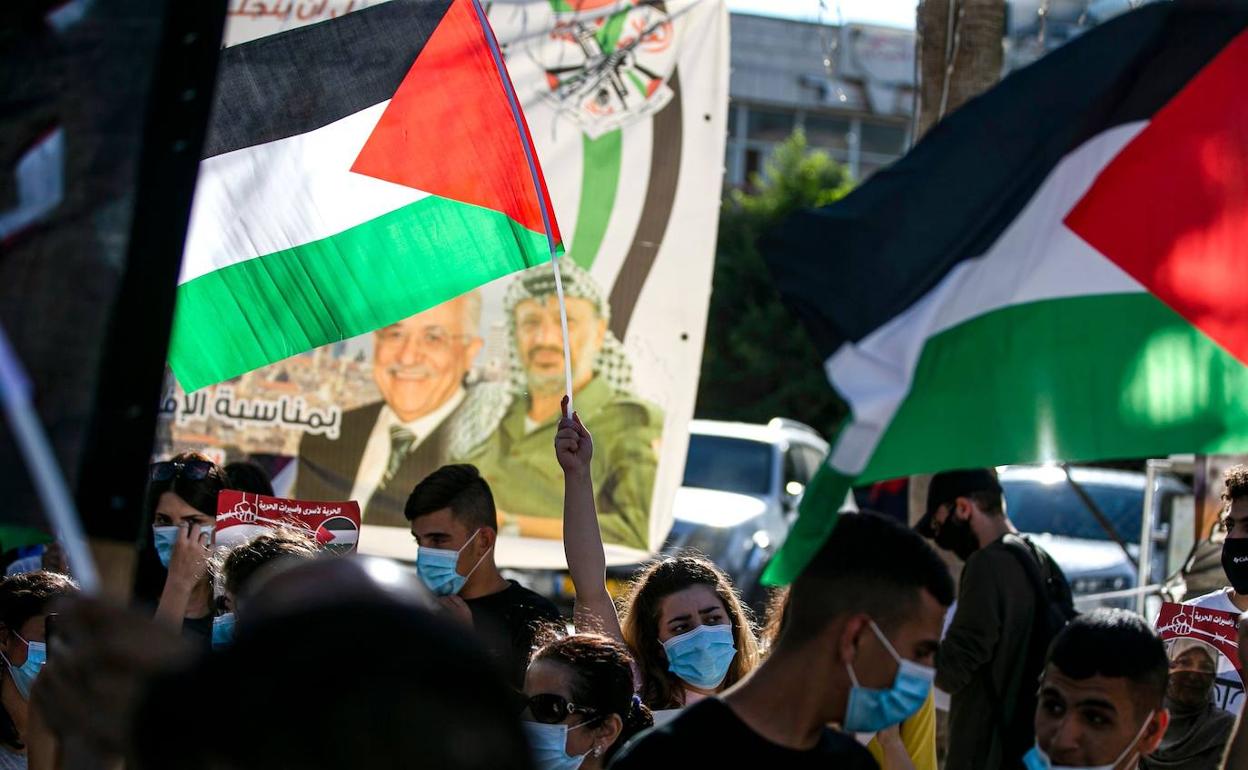 Protesta en la ciudad palestina de Ramala contra los planes de anexión de Israel.