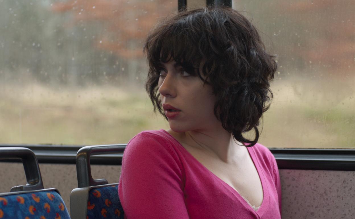Captura de 'Under the skin'.