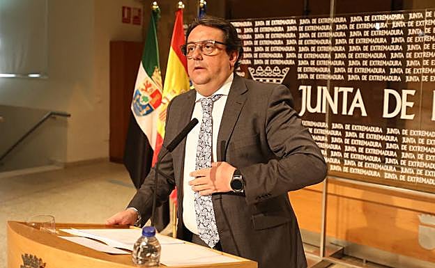 José María Vergeles ha comparecido hace unos minutos en Mérida.